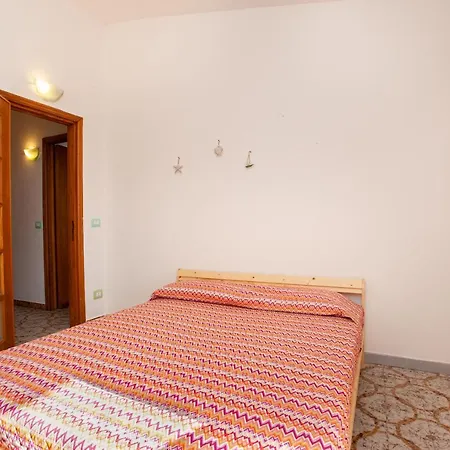 Erminia House - Orange Flat